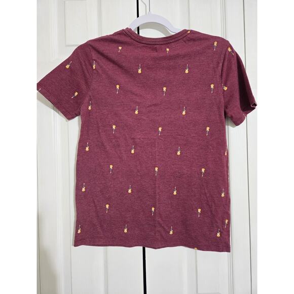 Old navy xl 14-16 youth maroon graphic tshirt - Picture 2 of 4